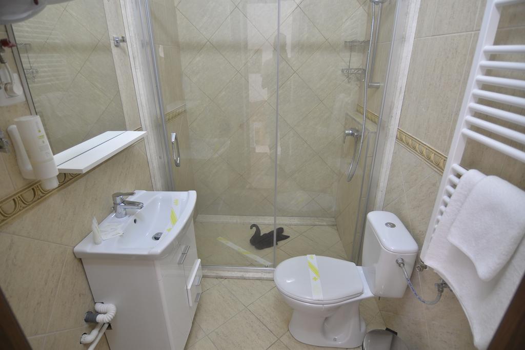 Hotel Casa Marina à Ieşelniţa Extérieur photo