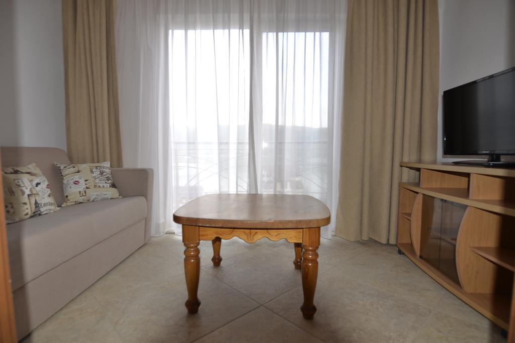 Hotel Casa Marina à Ieşelniţa Extérieur photo