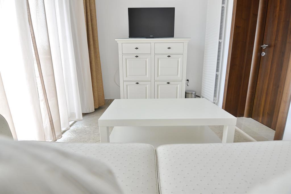Hotel Casa Marina à Ieşelniţa Extérieur photo