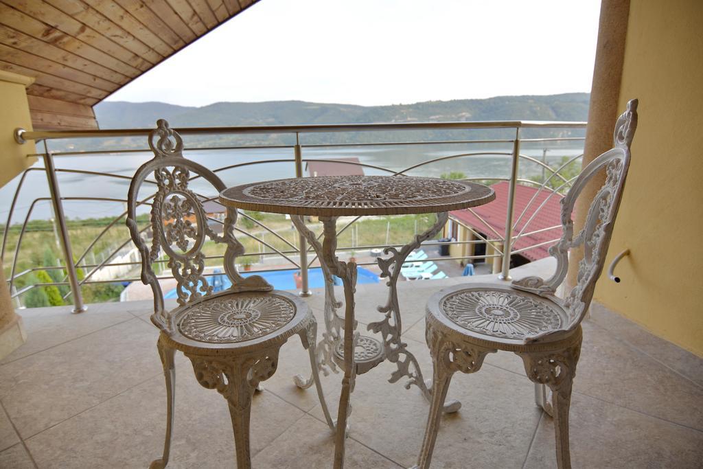 Hotel Casa Marina à Ieşelniţa Extérieur photo